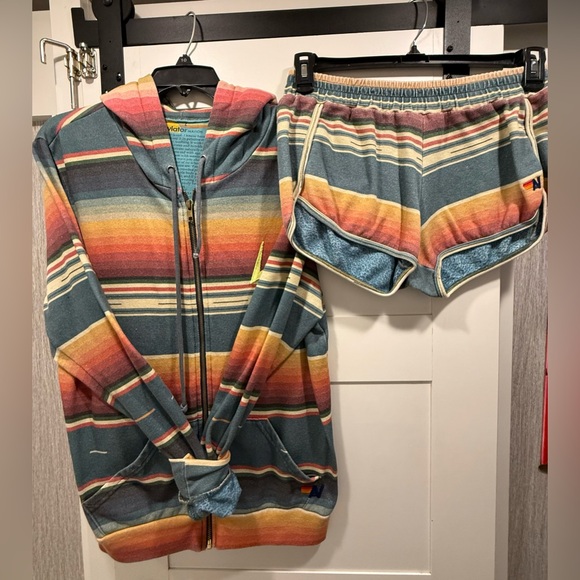 Aviator Nation Tops - MATCHING SET! Aviator Nation’s TULUM Hoodie & Shorts Size Large, Like-New!